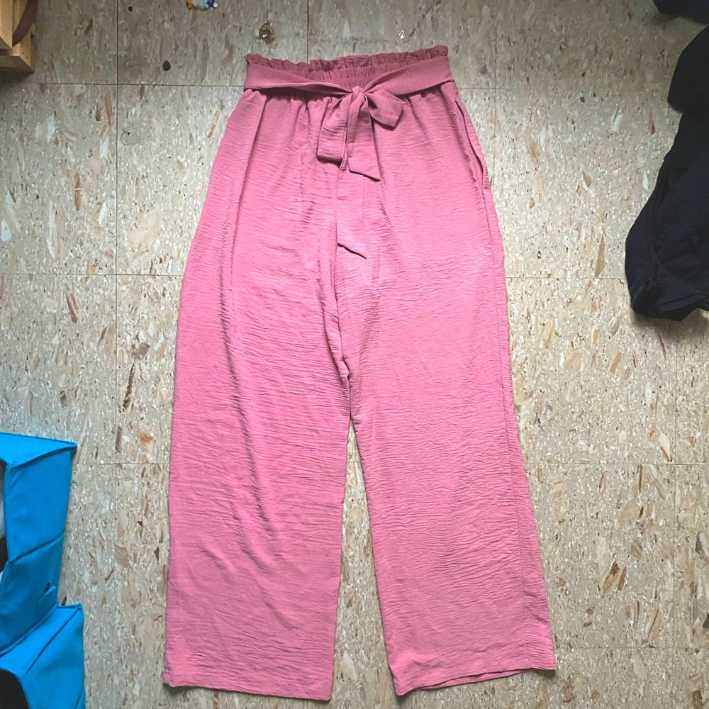 Women’s flowy wide leg pants